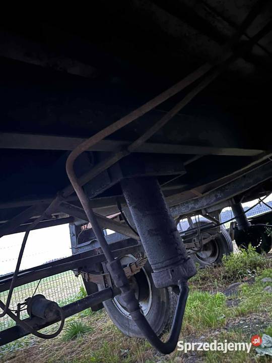 Przyczepa d47 zarejestrowana Maszyny rolnicze Gostynin