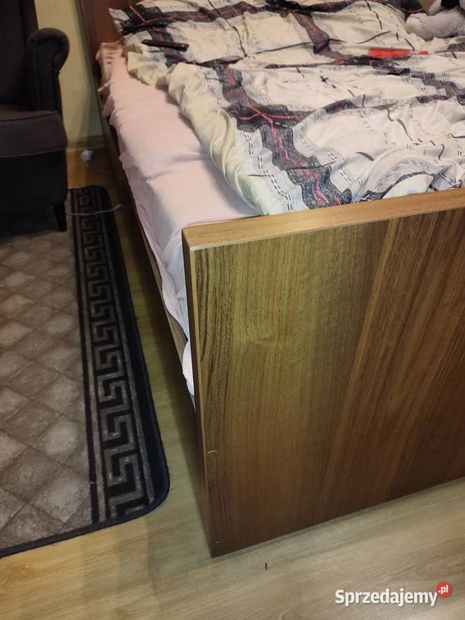 Łoże małżeńskie 180 na 200 Brzeziny