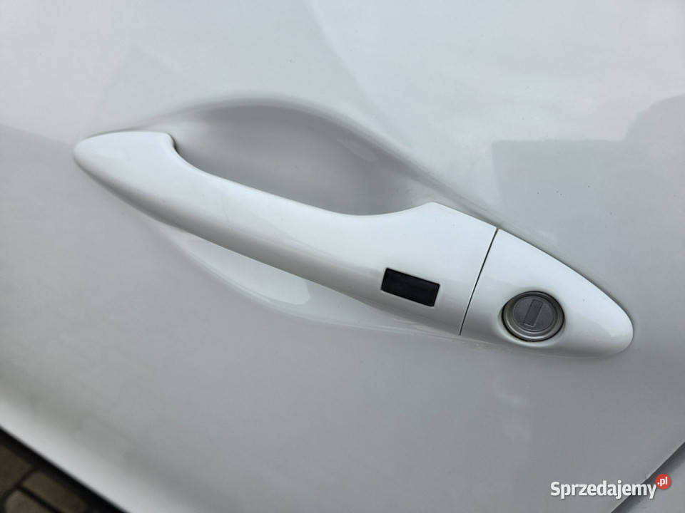 Hyundai ix35 20 benzynaautomat4x4liftkamera Żabno