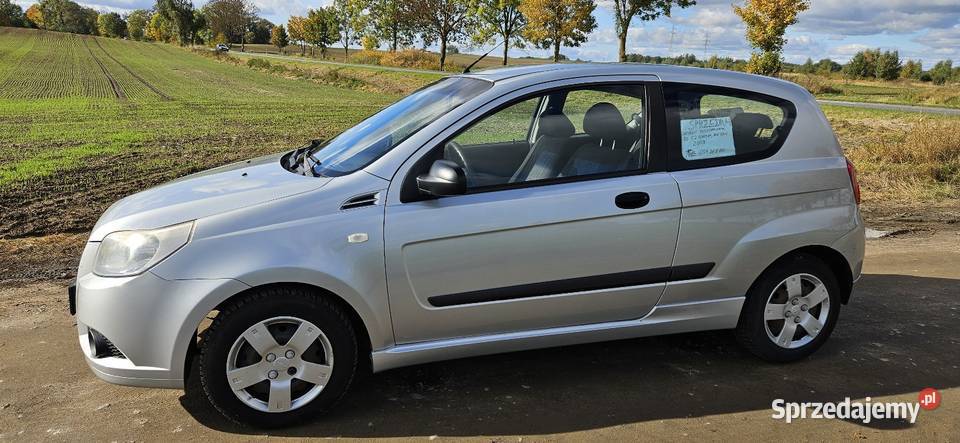 12 benzynaChevrolet Aveoto samo co Opel Corsa benzyna Barlinek