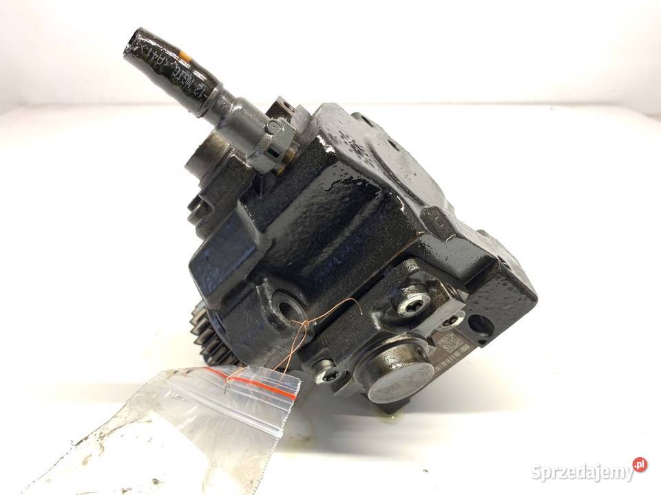 POMPA WTRYSKOWA RENAULT SCENIC III 8201045496 16 osobowe sprzedam