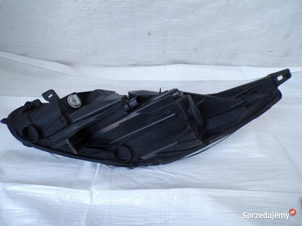 LAMPA PRAWA PRZÓD FORD FIESTA MK7 LIFT sprzedam