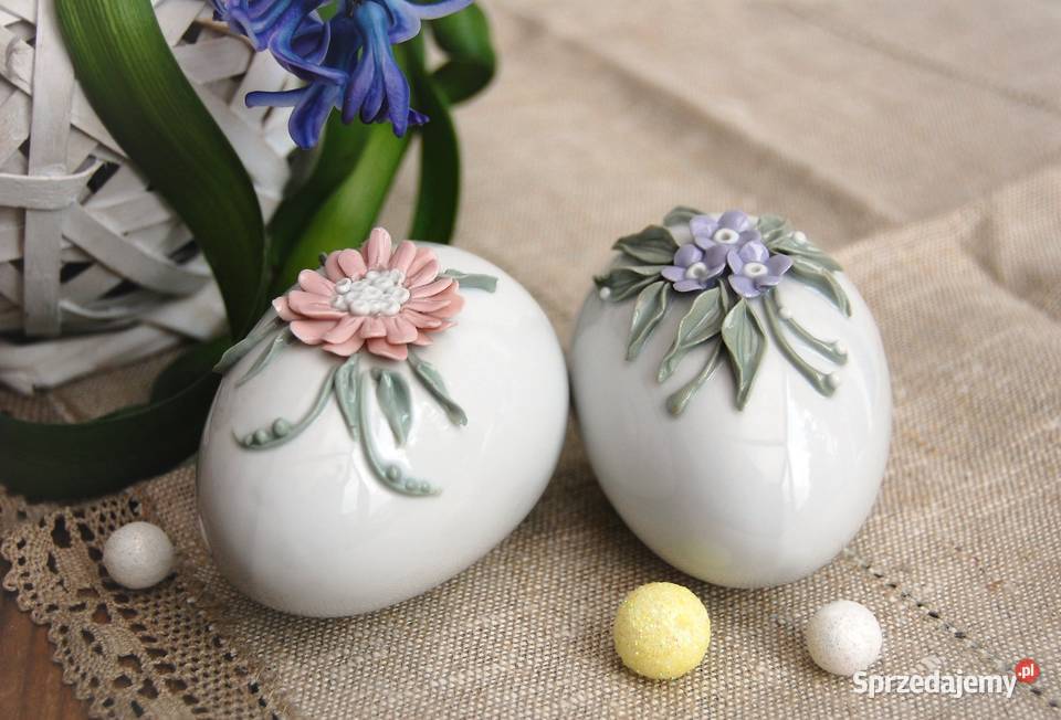 Jajko pisanka kwiaty relief porcelana Ćmielów Lublin