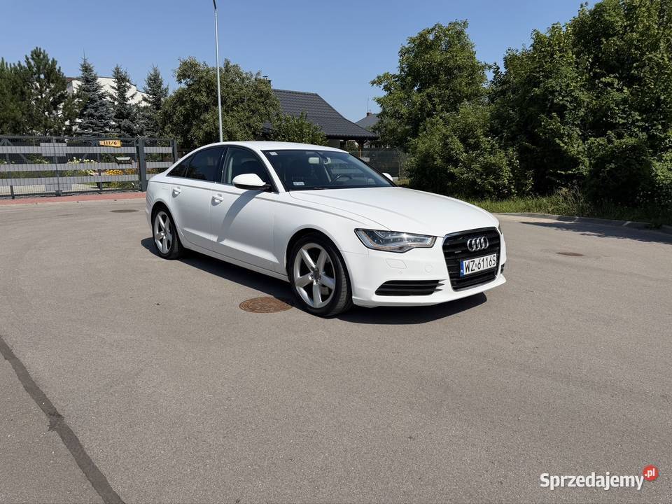 AUDI A6C7 30TDI QUATTRO Kampinos A