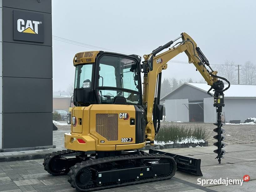 FABRYCZNIE NOWA MINIKOPARKA CATERPILLAR 3027 CR Tuliszków
