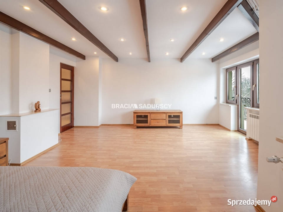 wynajmu domu wolnostojącego 284m2 Kraków