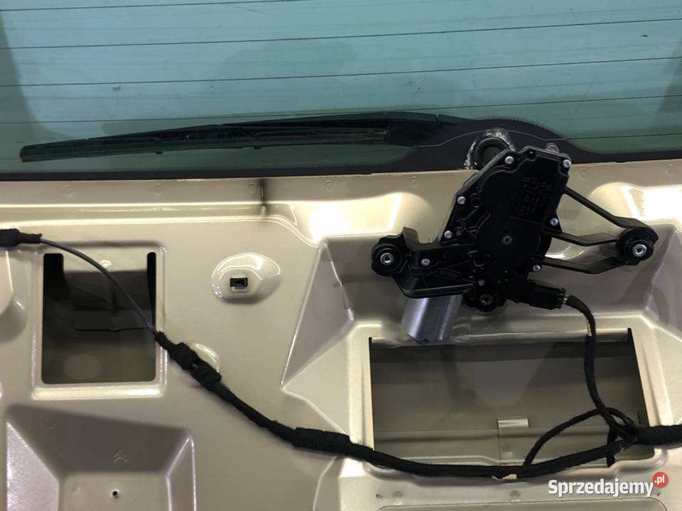 KLAPA TYŁ CITROEN C4 I Hatchback 0414 TYLNA