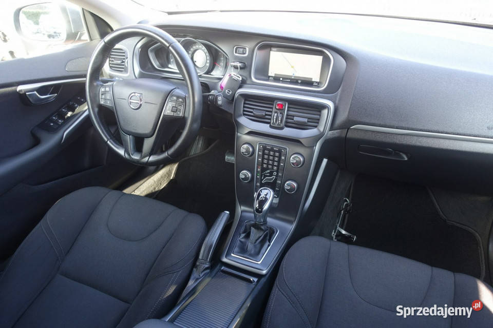 Volvo V40 20D Navi Alu Ledy Klimatronik Opłacony wielofunkcyjna kierownica Częstochowa