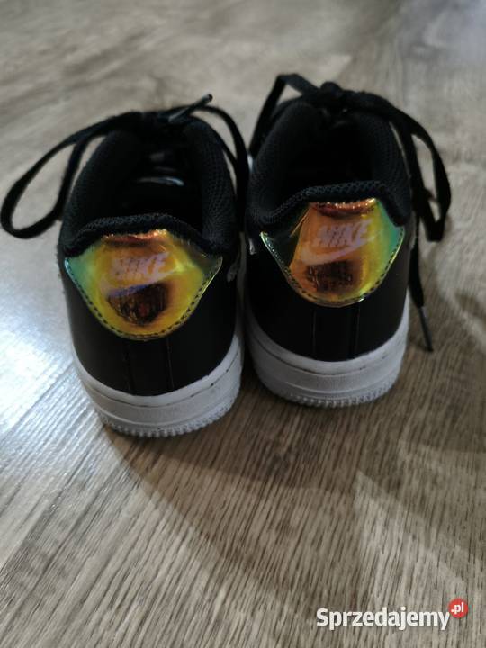Czarne Holograficzne Sneakersy Nike Air Force 1 Hajnówka sprzedam