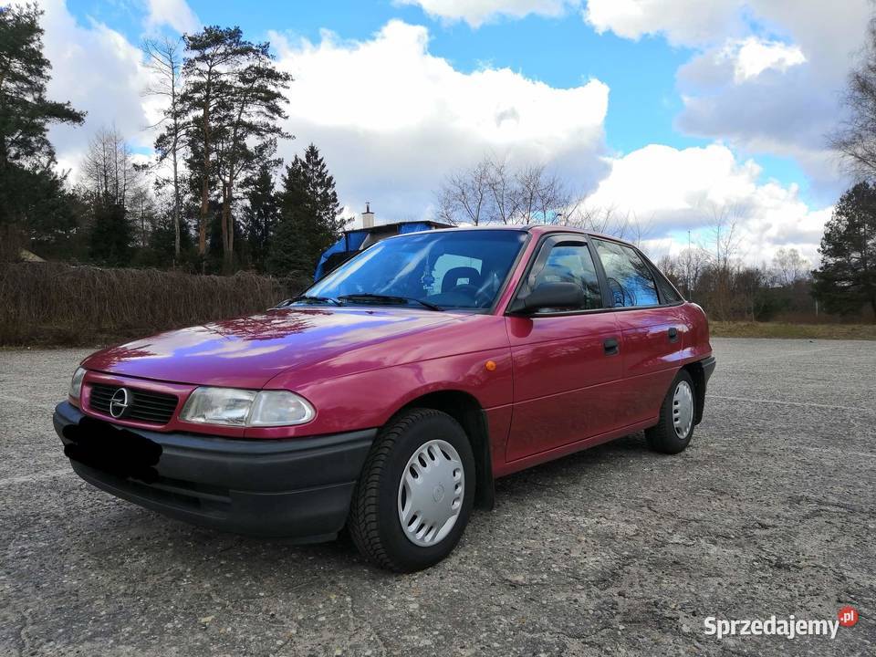 Opel Astra F benzgaz Boguchwałowice
