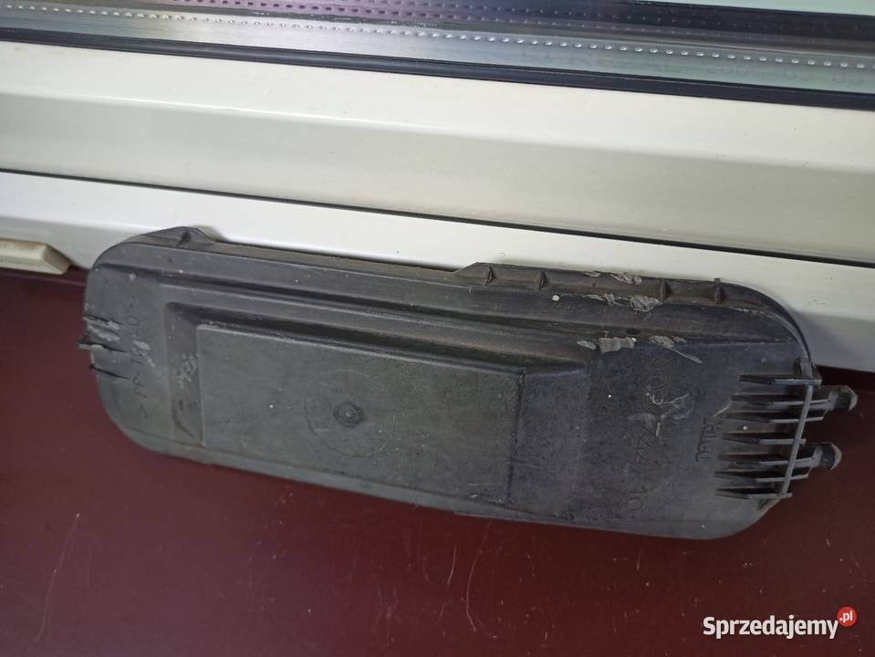 Citroen Xantia X1 dekielek zaślepka lampy osobowe Oświetlenie