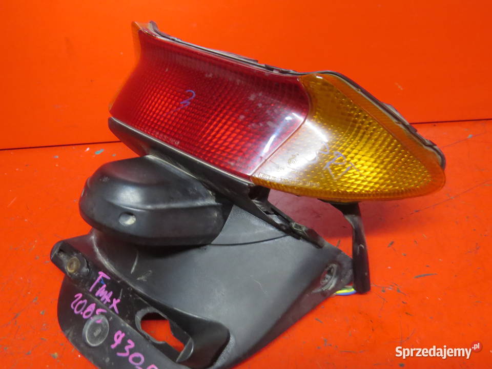 YAMAHA TMAX 500 T T 2003 lampa tył tylna klosz Liczniki Warszawa sprzedam