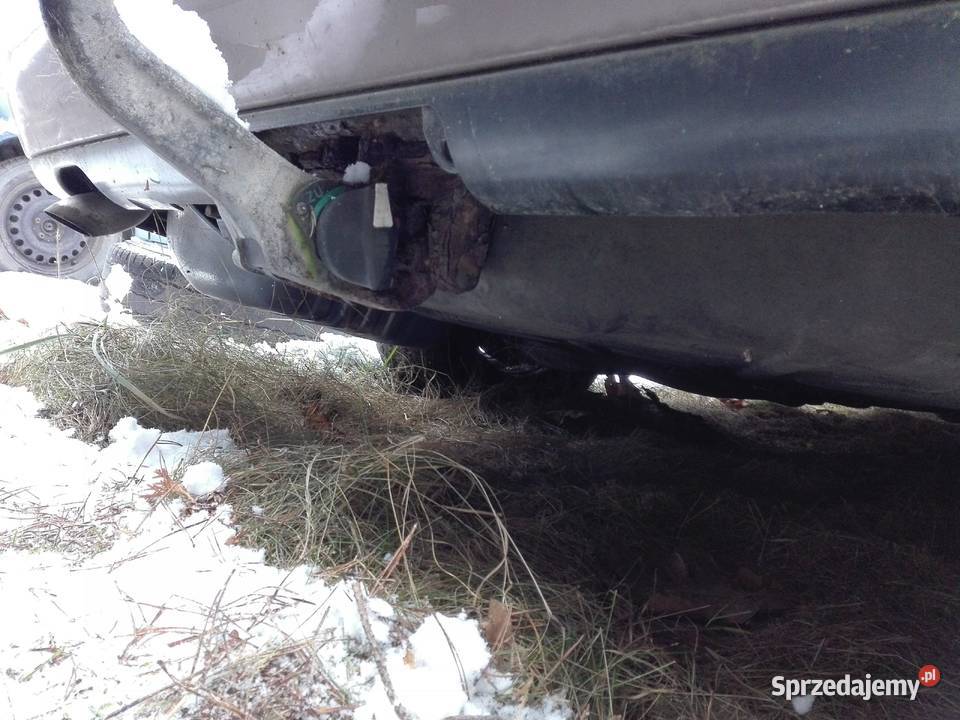 Mercedes W202 Cklasa zderzak tylny szary sedan Skarżysko-Kamienna sprzedam