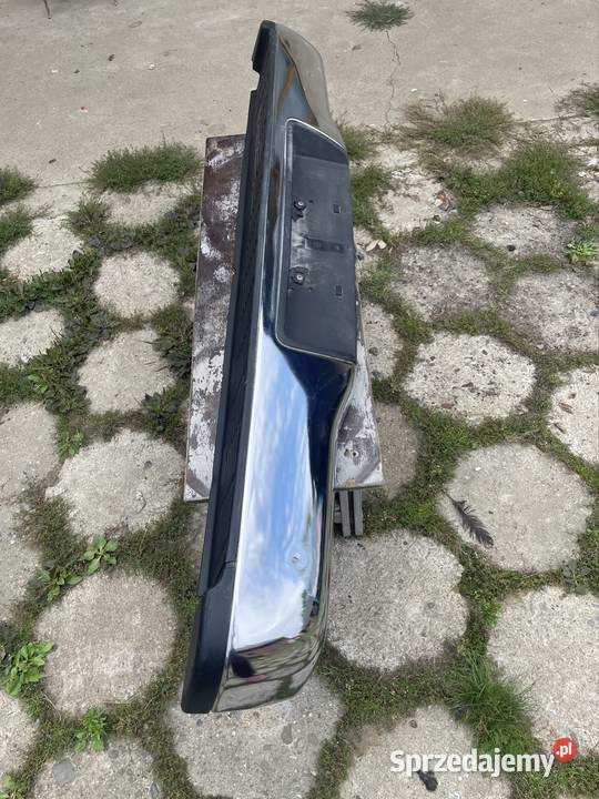 Błotnik Toyota hilux tył chrom Mielec
