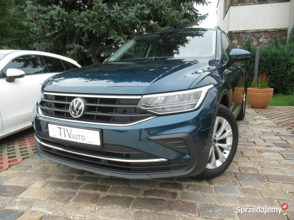 Volkswagen Tiguan BEZSZKODOWY Kamera AppConnect pełny VAT Samochody osobowe sprzedam