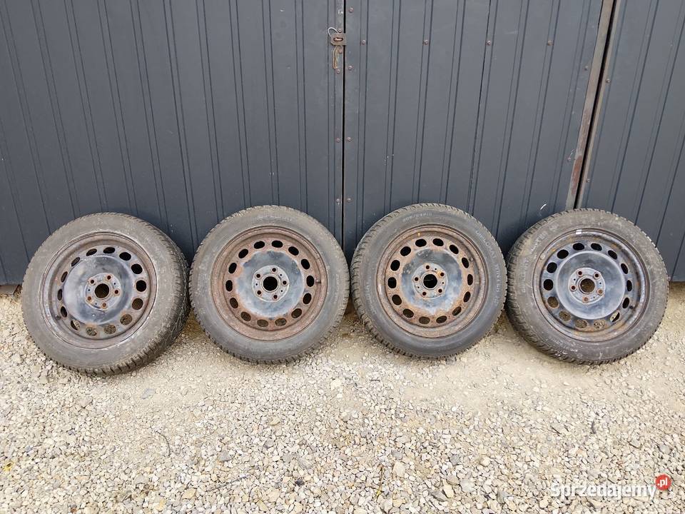 Felgi stalowe z oponami kołpaki Samochodowe świętokrzyskie Baćkowice