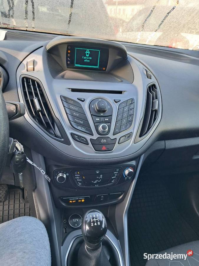 Ford B 10 BENZYNA USZKODZONY SILNIK Ostrowiec Świętokrzyski sprzedam