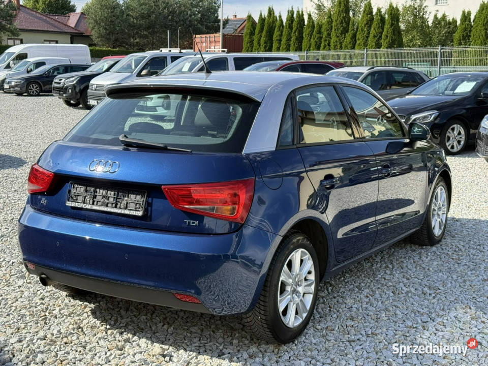 Audi A1 Sportback 16 TDI 90 2014r zadbane navi światła przeciwmgielne Wrocław