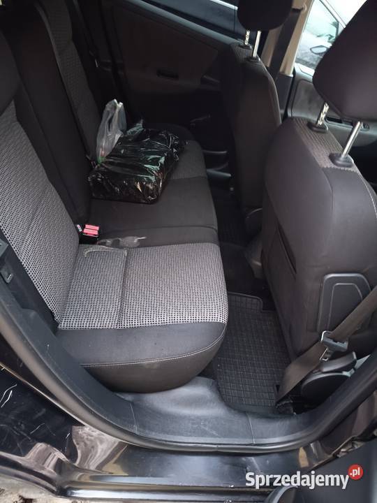 Sprzedam peugeot 207 2010r 16hdi 90koni możliwa Pysząca