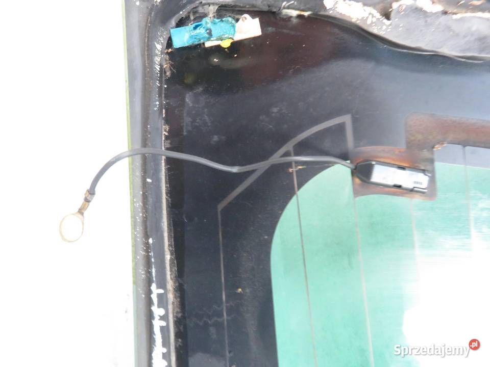 SZYBA TYLNA OPEL AGILA B osobowe sprzedam