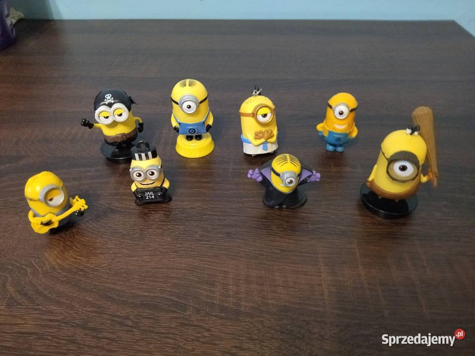 Minionki figurki 8