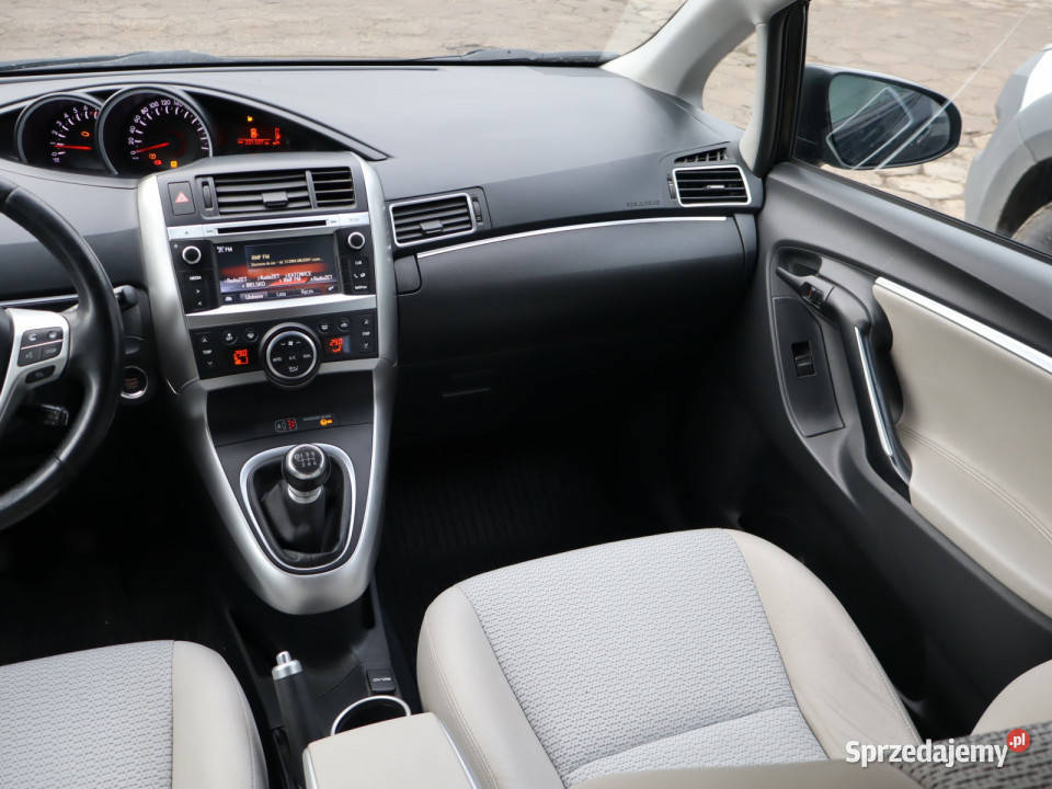 Toyota Verso 18 Valvematic poduszka powietrzna Katowice