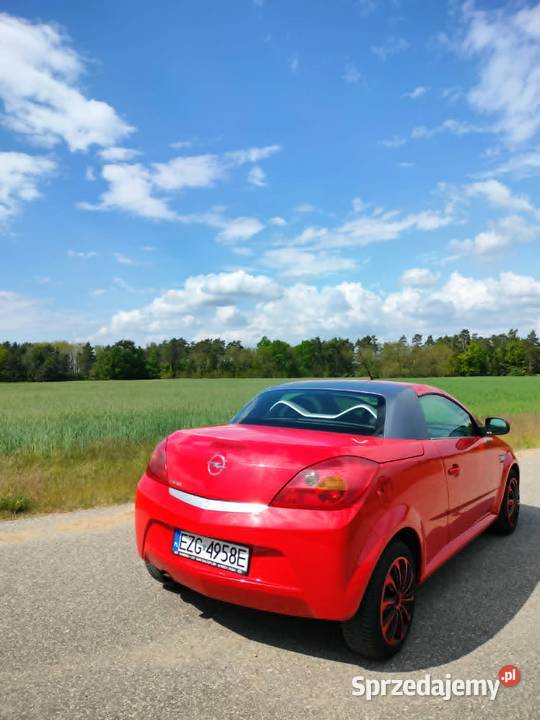 OPEL TIGRA nieuszkodzony Opel Głowno