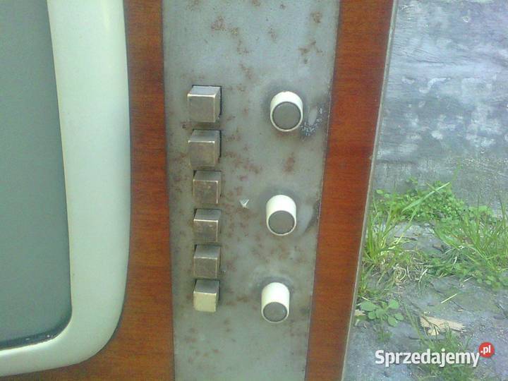 stary telewizor lampowy