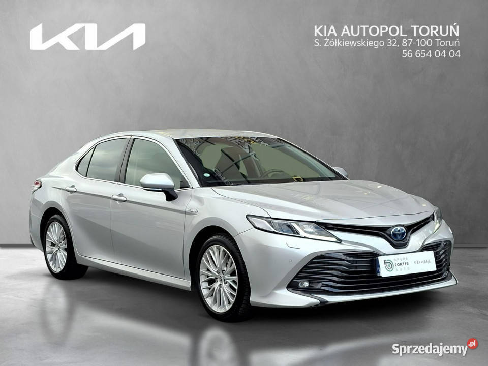 Toyota Camry Polski Salonserwis ASO Vat marża IX światła przeciwmgielne