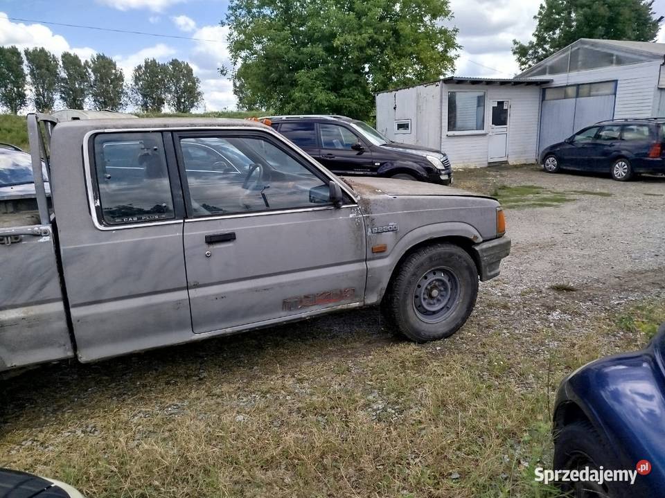 mazda b 2200 diesel w calosci na tayle 1989 Opole