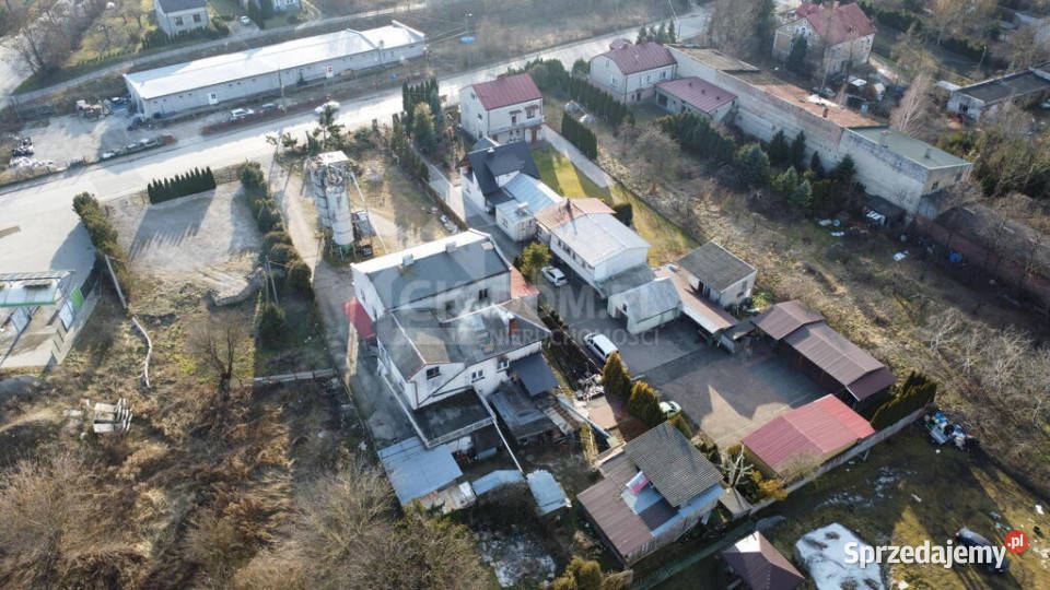 Budynek handlowousługowomieszkalny w Stopnicy sprzedam