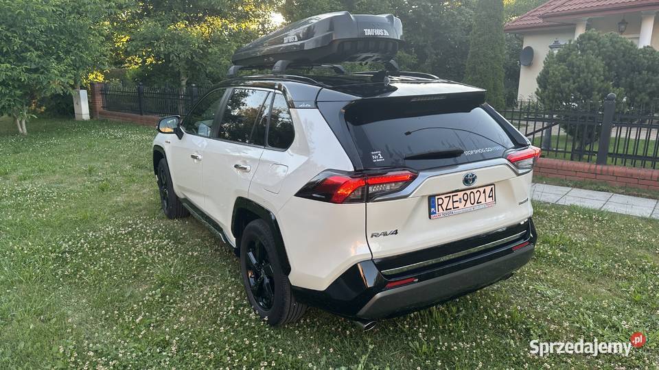 Toyota RAV4 25 Hybrid Selection 25 218 2020 r kupiony w Polsce RAV4 Lubaczów