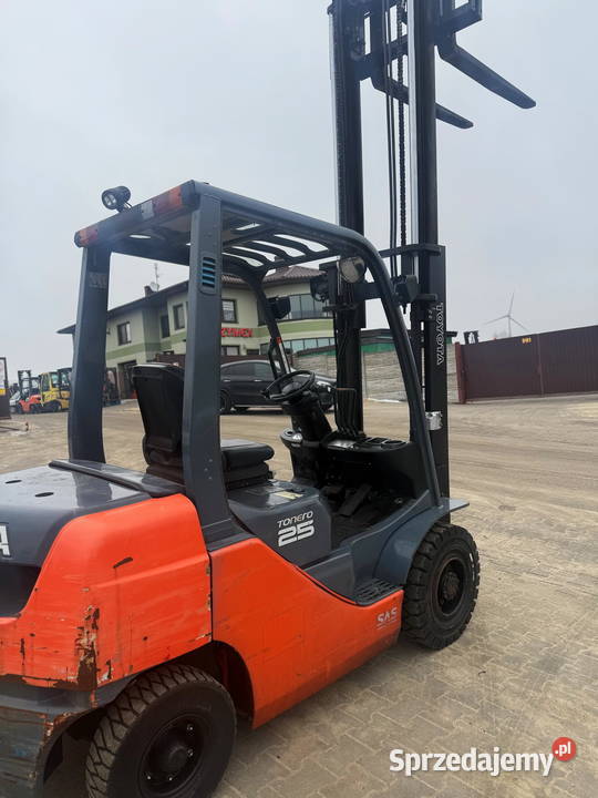 wózek widłowy TOYOTA 8FDF25 diesel 3680mtg Działoszyn