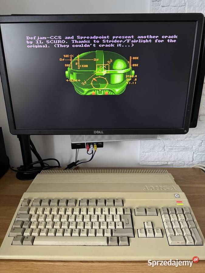 Amiga 500 sprawna działa gry uruchamiają się Pozostałe Elektronika