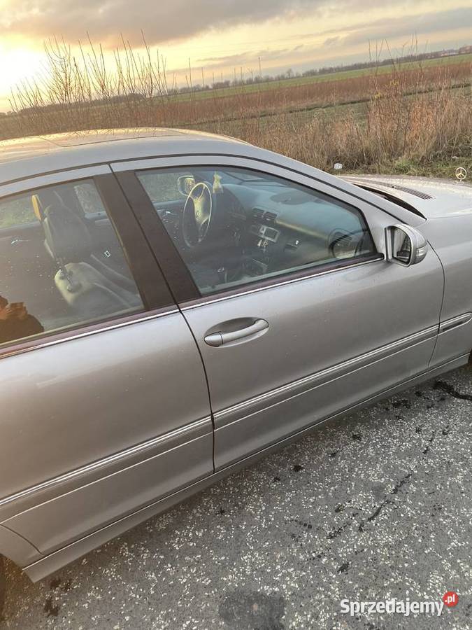 Mercedes W203 2005r lift benzyna awangarde Lubin