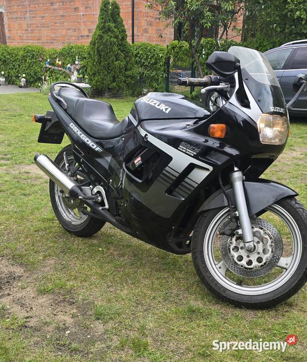 Suzuki GSX 600 F