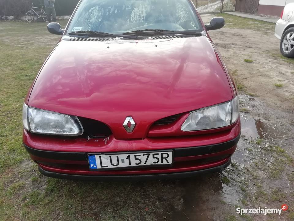 Renault megane classic 14 75 1998r w pełni Megane Tarnobrzeg