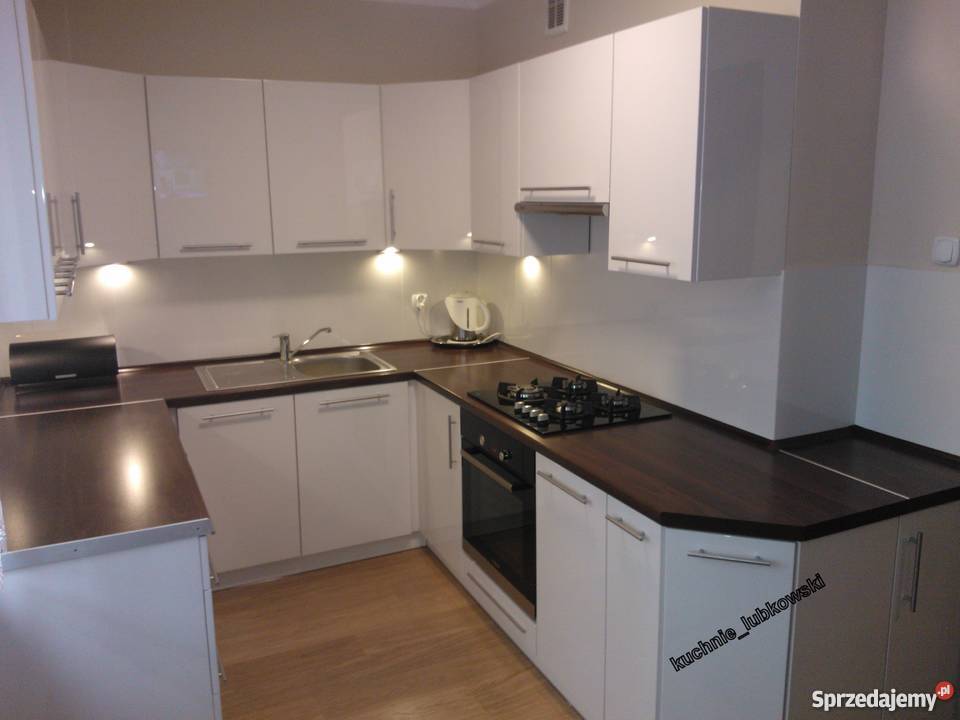 Meble pod wymiar kuchnie zabudowy szafy Trzcianka