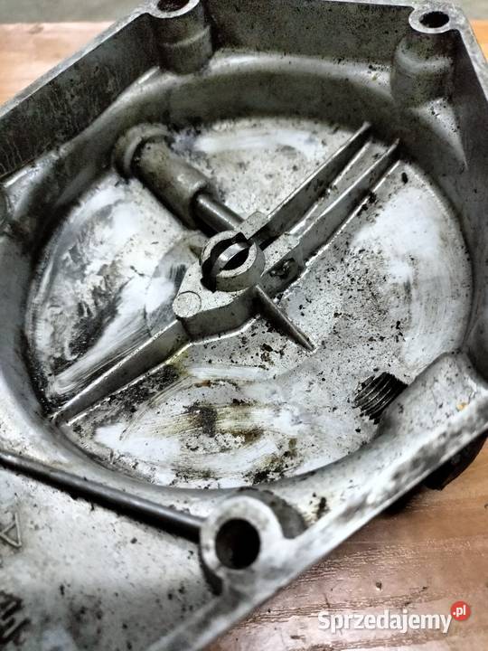 Kapa pokrywa silnika Komar motorynka Łubno