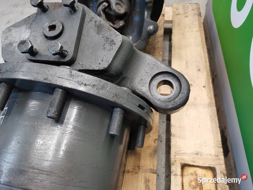 Zwrotnica Fendt 824 Vario Wilkowo