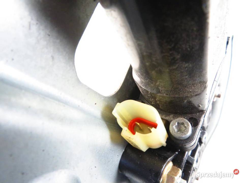 PODNOŚNIK SZYBY LEWY TYLNY TUCSON 834702E010 małopolskie