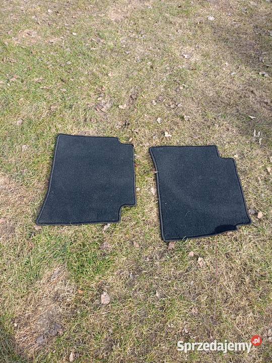 Dywaniki welurowe do Toyota Corolla E21 Łódź sprzedam