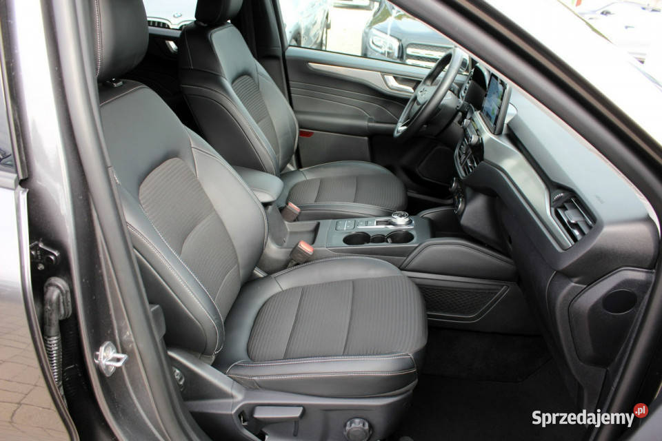Ford Kuga 4x4 TitaniumX FV23 SalonPL Kamery czujnik zmierzchu Sokołów