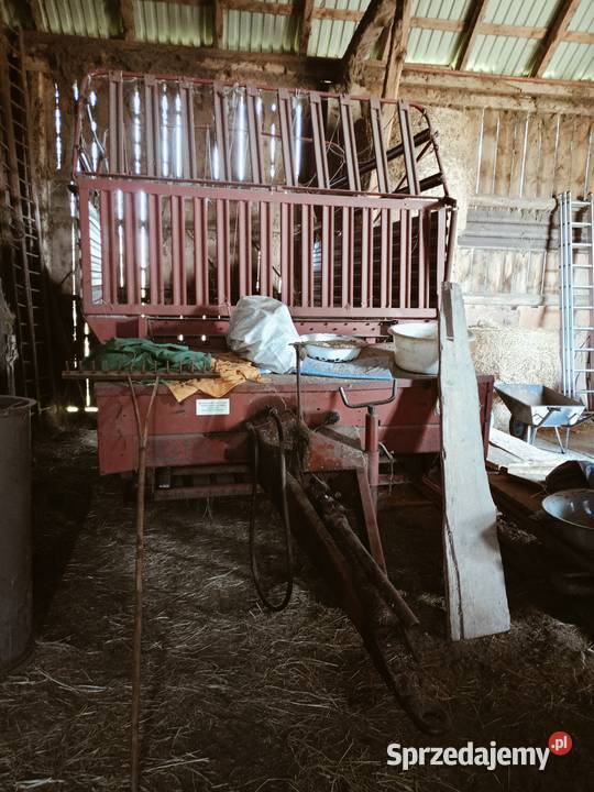 Kosiarka rotacyjna przyczepa samozbierajaca nieuszkodzony Pace