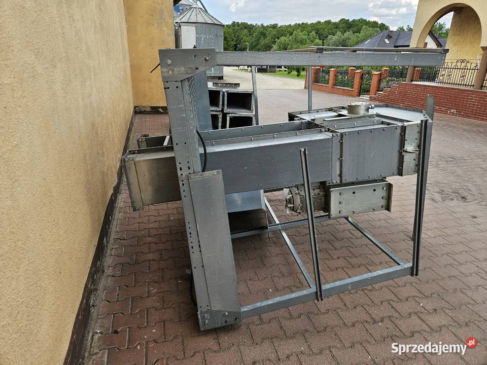 Podajnik kubelkowy firmy Feerum 80t wielkopolskie Bojanowo