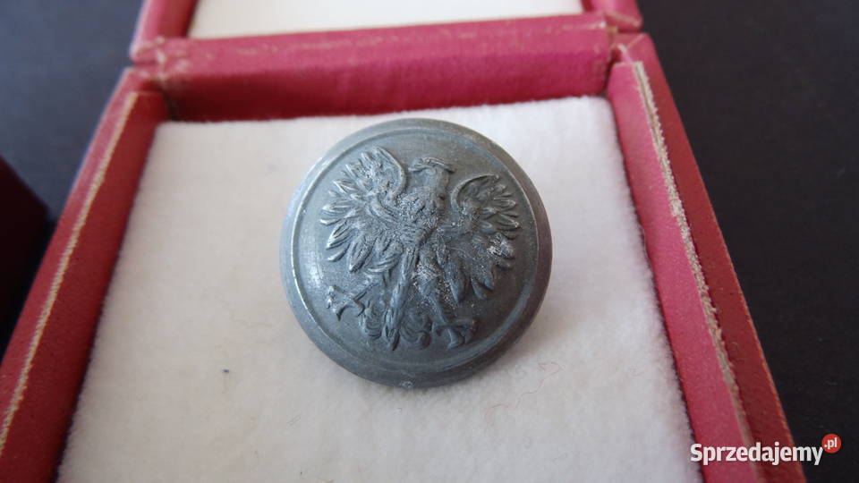 Medale odznaczenia przypinki etui PRL Radzewice