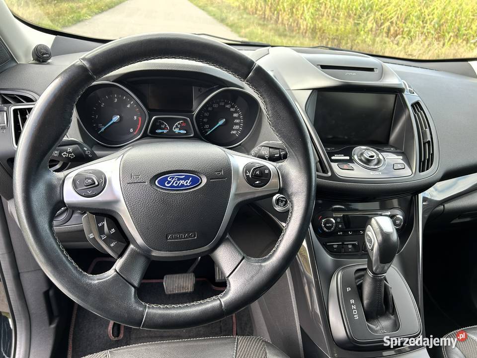 Ford Kuga 4x4 AUTOMAT 180 bogate wyposażeniem Rok produkcji 2016