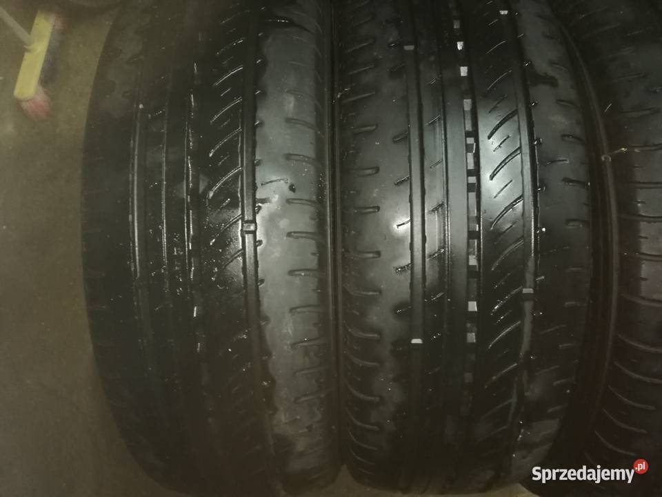 NOKIAN 21565 R16C 109107 T sprzedam