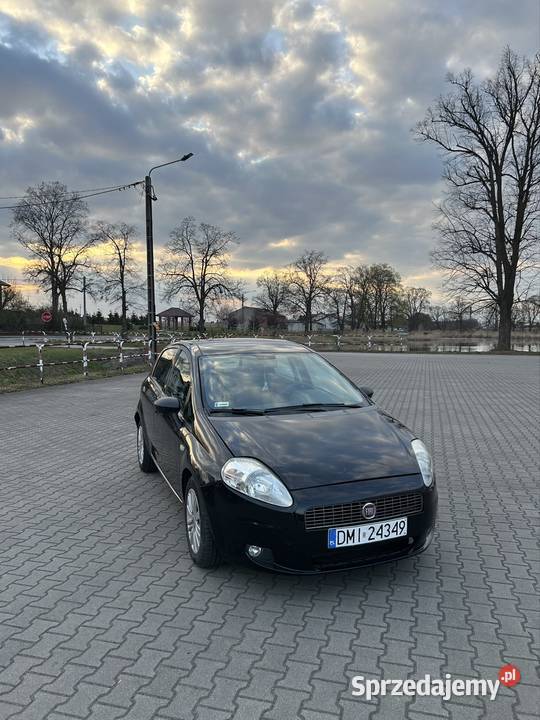 Fiat Grande Punto gniazdo USB