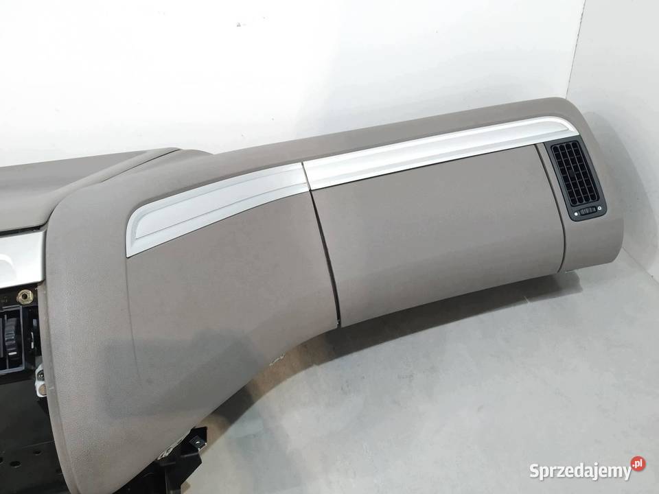DESKA ROZDZIELCZA KOKPIT PULPIT DAF XF 20122016 Deski rozdzielcze, konsole